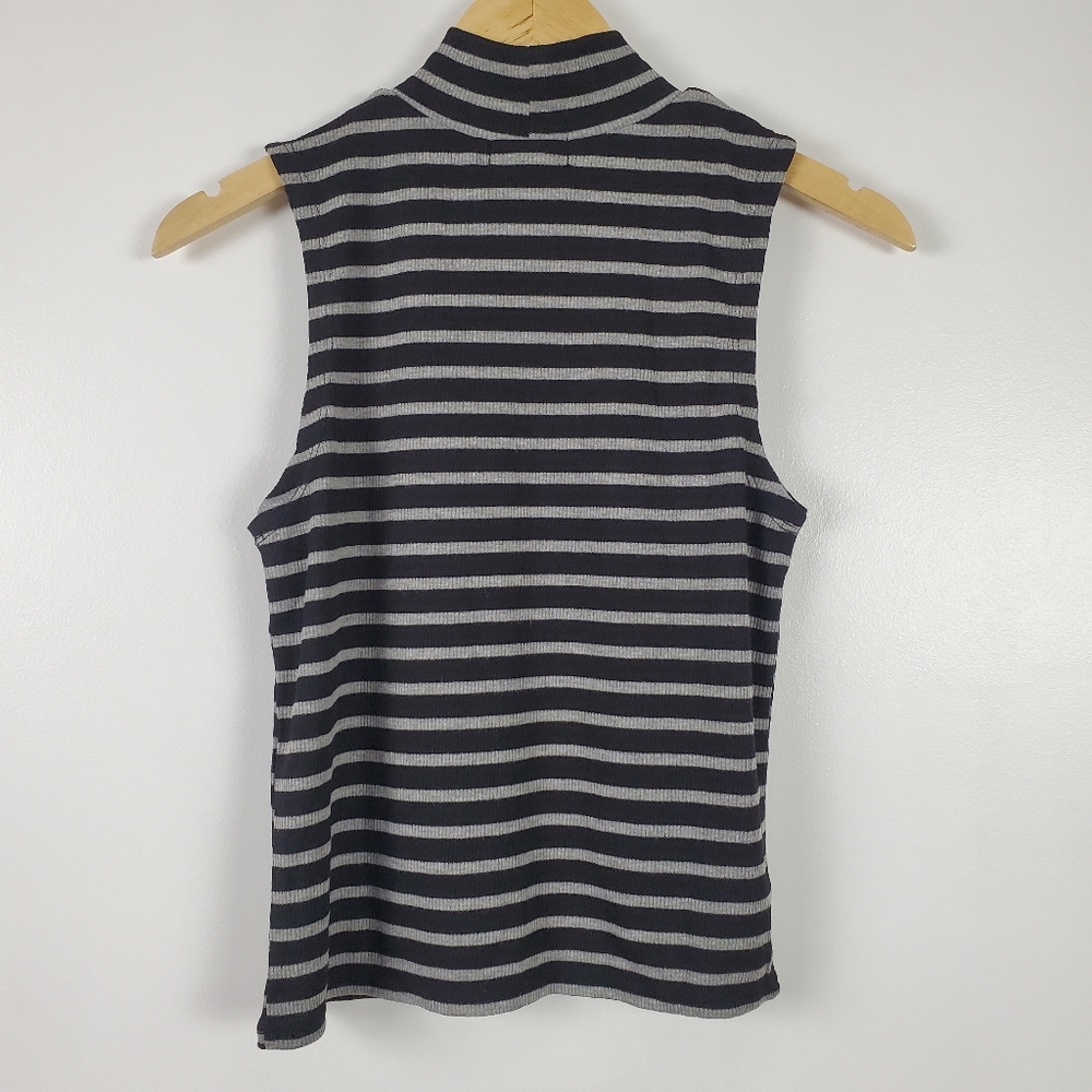 Poof! New York NWT mock neck striped tank grey/blk - Picture 2 of 8